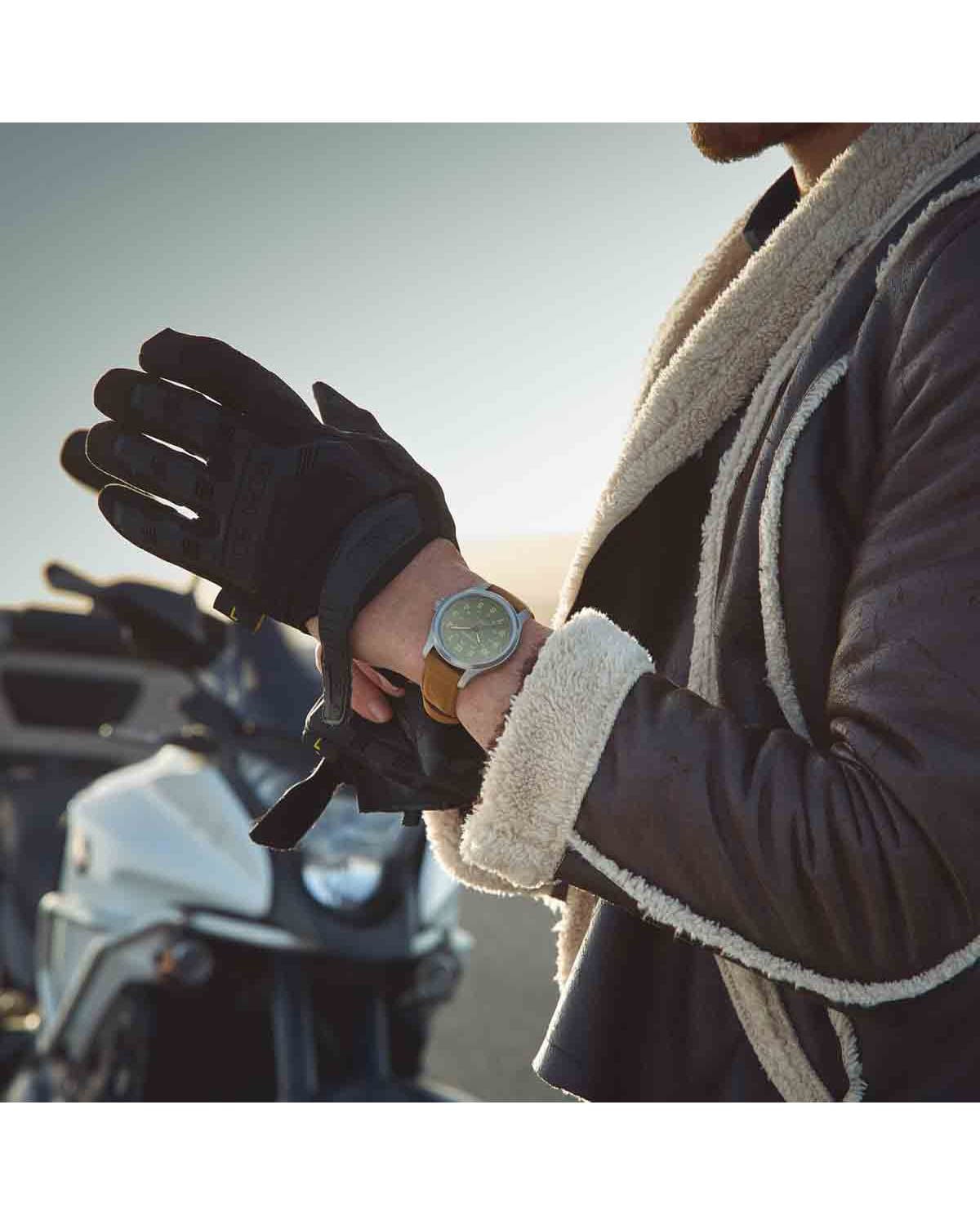 KHAKI FIELD TITANIUM AUTO